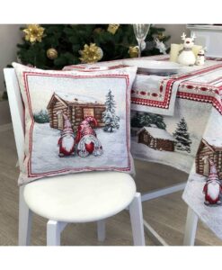 Новогодние интерьерные подушки: как ещё украсить комнату к новому году?